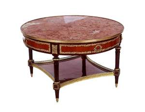 Mesa de Centro Rectangular de Lujo con Tapa de Mármol Beige Claro y Patas Acanaladas con Hoja de Oro Antigua para Salas de Estar Clásicas - Product Image 1