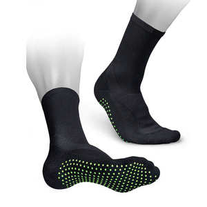 Chaussettes de sport athlétiques à haute compression au genou à demi-mollet et à poignée de football, antidérapantes à fond fin, avec logo personnalisé - Product Image 5