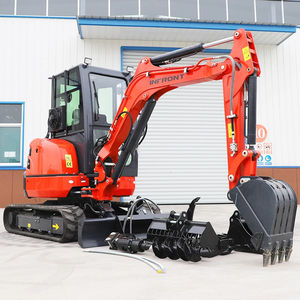 Livraison gratuite Infront Mini Excavator EPA 3.5 tonnes Kubota Crawler Digger 1 tonne Mini Bagger Farm Motor Gearbox disponible à la vente - Product Image 1