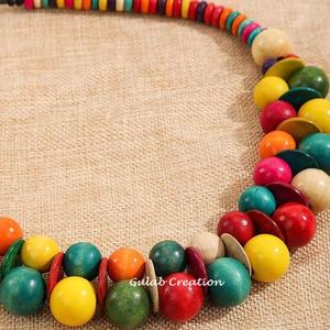 Gargantilla de cuentas de madera multicolor de 2 capas hecha a mano, collar de estilo bohemio, joyería Tribal ligera para mujeres y niñas - Product Image 4