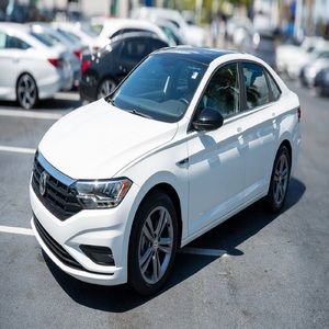 2021 Volkswagen Jet-ta KEI Turbo Caja de cambios manual automática Opciones Cuero Aleación de aluminio R17 Disponible Gas de luz oscura - Product Image 1