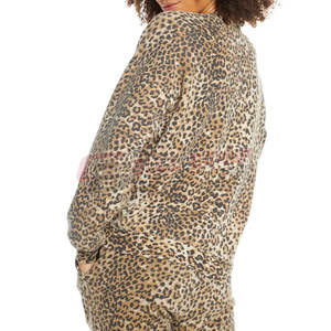 Sweat femme respirant avec col rond et coupe décontractée pour un usage quotidien Sweat femme léger - Product Image 2