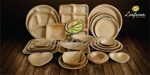 Vente en gros de 12 assiettes en feuilles de palmier compostables réutilisables en profondeur biodégradables assiettes jetables biodégradables pour événements écologiques - Product Image 6