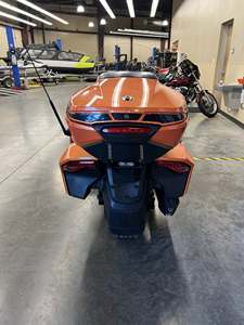 Can-Am Spyder F3 Limited Naranja 2019 UTV Motocicleta de Tres Ruedas - Product Image 3