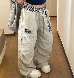 Pantalones de mujer ligeros de alta calidad, pantalones Cargo multibolsillos con estilo personalizado, pantalones Cargo de gran tamaño de algodón 100% para mujer - Product Image 6