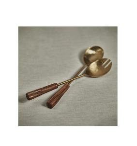 Cuchara para servir ensalada dorada de latón de la más alta calidad con mango de resina para uso en fiestas, bodas y restaurantes - Product Image 3