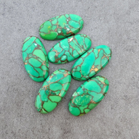 Grande pierre précieuse synthétique de laboratoire calibrée, de qualité AAA supérieure, en turquoise verte cuivrée, taille ovale, cabochon à dos plat, toutes tailles