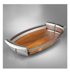 Bandeja de madera de diseño moderno para servir, bandeja de madera de mango con elegante bandeja decorativa con mango de metal de flores plateadas al precio más barato - Product Image 5