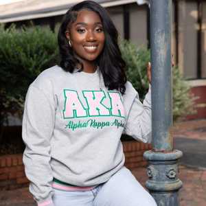 Sweat-shirt gris KAKA Alphaa sororité rose vert lettres, pull confortable pour femmes pour style universitaire et décontracté Streetwear vêtements grecs - Product Image 4