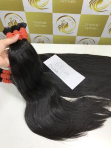 ผมเวียดนามแท้ 100% สีดำธรรมชาติ แบบไม่ผ่านการแปรรูป ไม่ใช่ผมรีมี่  แบบเย็บสองชั้นด้วยเครื่องจักร คุณภาพสูง สำหรับต่อผมแบบสั่งทำ - Product Image 1