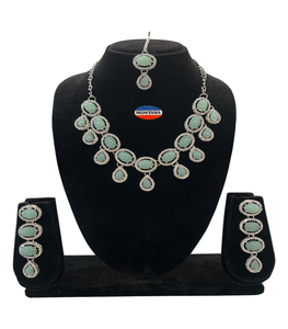 9068 Vintage Style femmes classique collier ras du cou ensemble boucles d'oreilles élégant idée cadeau pour fête anniversaire événements traditionnels - Product Image 2