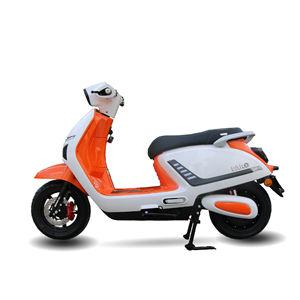 Moto électrique 60V avant TOUT pour adultes Design de mode Super Streetbikes Version standard Cyclomoteur en vente - Product Image 4