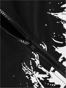 Chemise streetwear oversize noire avec fermeture éclair graphique flamme tendance pour hommes col imprimé design personnalisé de haute qualité 2025 - Product Image 5