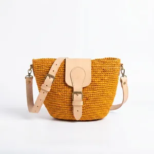 Sac fourre-tout tissé en raphia fait main, coloré, 18x25cm, style décontracté, couleurs mélangées - Product Image 4