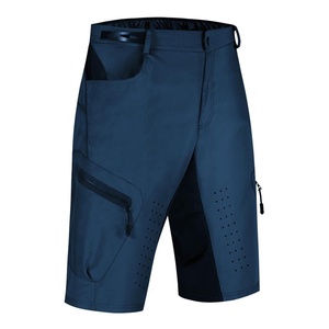 Conjunto de dos piezas de chaqueta cortavientos y pantalones cortos para hombre con logotipo personalizado de alta calidad, chaqueta con cremallera y pantalones cortos de nailon para correr. - Product Image 3