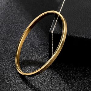 Nuevo Estilo de Brazalete de Latón Dorado Hecho a Mano en India del Mejor Proveedor, Joyería de Moda para Bodas, Diseño Personalizado de 15 mm, Duradero - Product Image 2