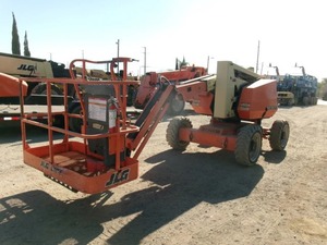 2018 340AJ Articulating Boom Lift High Performance Construction Equipment Export Ready - Product Image 1