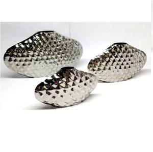 Juego de Jarrones Decorativos de Metal Plateado Martillado, Jarrón de Flores Moderno con Textura de Diamante para Decoración de Hogar de Lujo. - Product Image 1