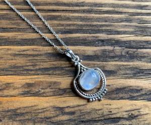 Gran oferta, joyería de moda, collar de piedra lunar, colgante para mujer, piedra lunar de corte ovalado bohemio, joyería de plata de ley 925, collar al por mayor - Product Image 3