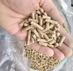 โรงงานผลิตเม็ดไม้ EN Plus-A1 เม็ดไม้/เม็ดไม้ขนาด 6 มม. 8 มม. จัดส่งทั่วโลก - Product Image 6