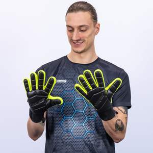 Guantes de portero de cuero de alta calidad Guantes de revés de PU con protección de liquidación mejorada El mejor agarre para uso en exteriores - Product Image 5