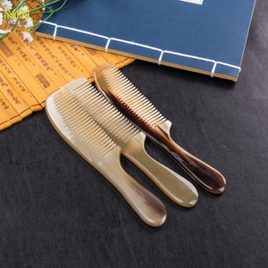 Peine Semilunar de cuerno Natural portátil, peine de cuerno de cabra de varios tamaños antiestático para masaje del cuero cabelludo, cuidado del cabello - Product Image 5