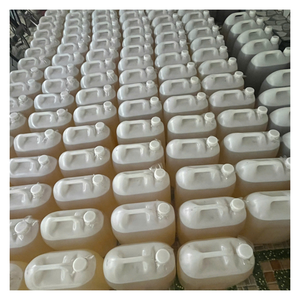 น้ำมันมะพร้าวจากเวียดนามล้วน: ยาอายุวัฒนะจากธรรมชาติ100% ให้ความชุ่มชื้นเพื่อผิวไร้ที่ติผมเงางามและความสุขในการทำอาหาร - Product Image 5