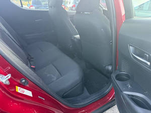 2018 T * oyota C-HR XLE d'occasion - Product Image 3
