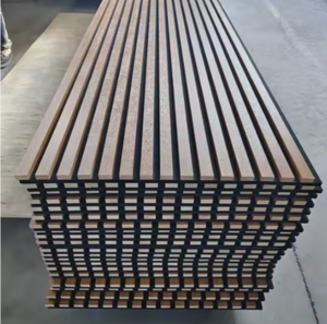 Panneaux muraux à lattes en MDF chêne clair et bois de caoutchouc, feutre acoustique insonorisant moderne, imperméables pour la décoration intérieure du salon - Product Image 3