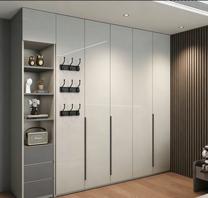 <span class=keywords><strong>ตู้</strong></span><span class=keywords><strong>เสื้อผ้า</strong></span>สีขาวเงาแบบกำหนดเองพร้อมบาน<span class=keywords><strong>เลื่อน</strong></span> ชั้นวางปรับได้ และราวแขวนสำหรับจัดระเบียบห้องนอน - Product Image 4