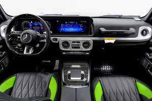 Clase G AMGG G 63 4-MATIC 2025, motor biturbo V8 de 4.0L con híbrido, 577 caballos de fuerza y 627 lb-ft de torque - Product Image 5