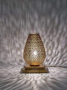 Antique <b>Brass</b> <b>Lanterns</b> with Elegant, Antique-style Craftsmanship for a Timeless Lighting Solution - Product Image 5