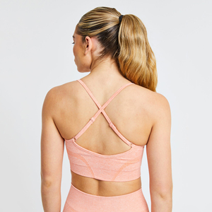 Ensemble de yoga sans manches pour femmes, 2 pièces 2024, sans couture, extensible, avec trous pour les pouces, léger, respirant et solide. - Product Image 3
