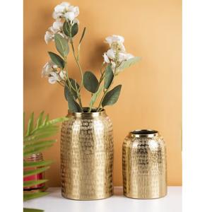 Florero de aspecto martillado de Metal de nuevo estilo chapado en oro para decoración de mesa de hogar y Hotel floreros cilíndricos - Product Image 1