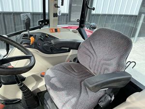 Tractor Massey Ferguson 4710 del 2021 en venta. - Product Image 6