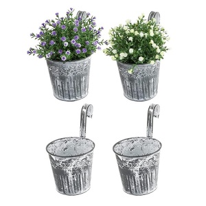 Jardinière galvanisée à l'aspect vintage fabriquée par Rael en fer galvanisé pour la décoration de la maison, du bureau et du jardin. - Product Image 4