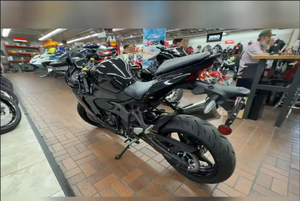 พร้อมขาย! โปรโมชั่นปี 2026 สำหรับรถมอเตอร์ไซค์สปอร์ตไบค์ Kawasaki Ninja ZX-4R - Product Image 6