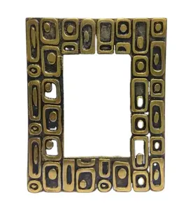 Wholesale Hot Sale Simple Metal Frame Home Decor Tabletop Artwork Golden Aluminium Alloy Photo Frame for Photo Decor