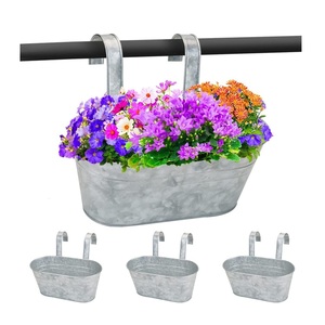 Jardinière suspendue en métal galvanisé Ferme rustique Pot de fleur mural avec poignée en corde Intérieur Extérieur Jardin Décor Vintage - Product Image 5
