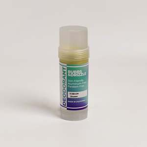 Desodorante Natural Antitranspirante para Niños con Fragancia Duradera de 15 Minutos, Certificado Halal, Ingredientes Minerales - Product Image 1