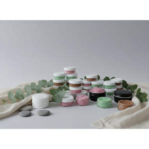 Exfoliante Labial Orgánico de Azúcar para el Rostro, para Todo Tipo de Piel y Adultos - Product Image 1