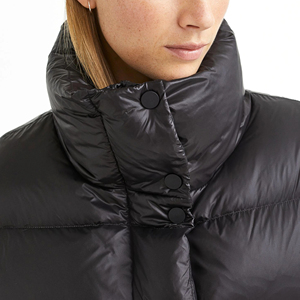 Manteau lourd à capuche rembourré Bouffant de créateur Surdimensionné Bulle Hiver Noir Personnalisé Hommes Brillant Doudoune avec Poche sur les Manches - Product Image 2