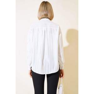 Camisa viscosa de punto de popelina de seda satinada a rayas brillantes blancas con cuello levantado de logotipo bordado longitud larga talla XL para otoño - Product Image 1