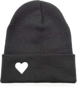 Bonnet unisexe léger à revers en 100 % acrylique avec rivets décoratifs pour un usage toute l'année – Style patch imprimé numériquement - Product Image 1