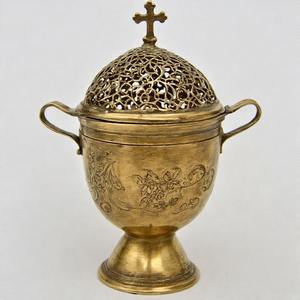 Incensario colgante de latón tradicional de fuego sagrado, quemador de incienso de Iglesia Vintage para ambiente ceremonial y espiritual - Product Image 6