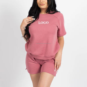 Usine de vêtements à logo personnalisé Ensemble de jogging de couleur unie pour femmes, pantalons courts décontractés et ensembles de t-shirts pour femmes - Product Image 3