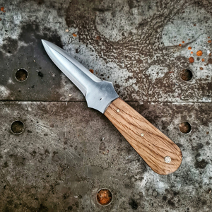 Couteaux à écailler les huîtres de haute qualité avec manche en bois Couteaux de cuisine à lame fixe avec logo personnalisé - Product Image 2