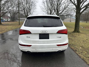 Audi Q5 Híbrido 2.0T quattro Prestige 2013 Usado, Volante a la Izquierda - Product Image 5