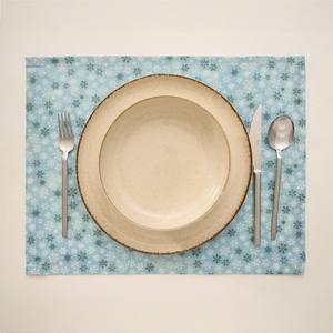 Lot de 5 napperons bleus 100% coton avec motif de neige Tapis de table décoratifs 35x45cm Accessoire de table à manger élégant et durable - Product Image 4