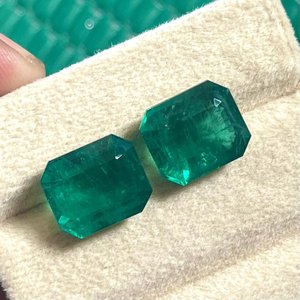 Phòng thí nghiệm phát triển tự nhiên Emerald chất lượng tốt 9x11mm <span class=keywords><strong>Octagon</strong></span> mặt cắt lỏng đá quý cho thanh lịch bông tai cặp - Product Image 2